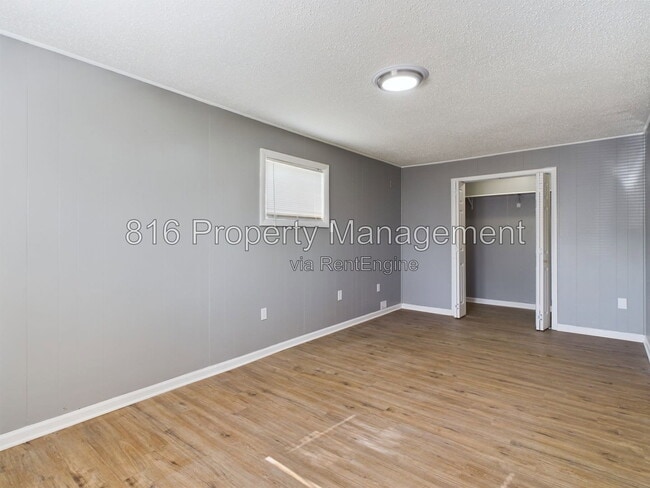 Building Photo - 10800 Blue Ridge Blvd