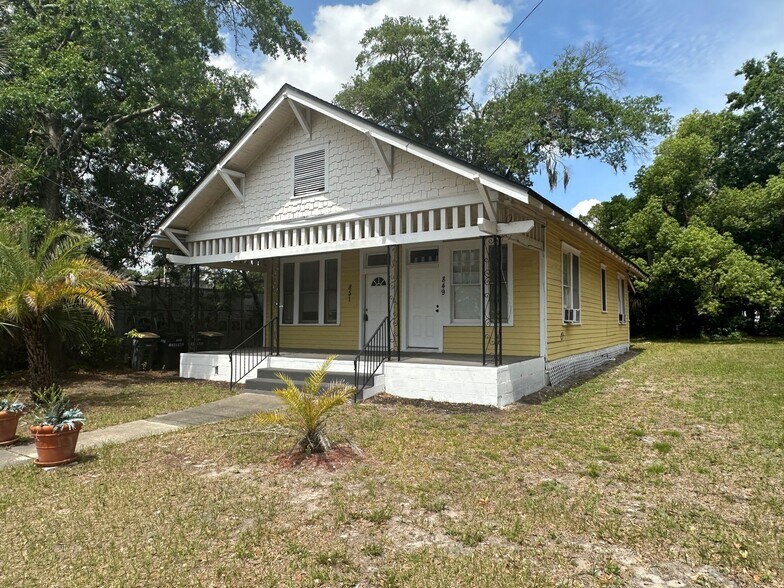 Building Photo - 851 Broxton St