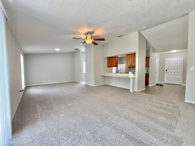 Building Photo - 1228 Pine Sap Ct