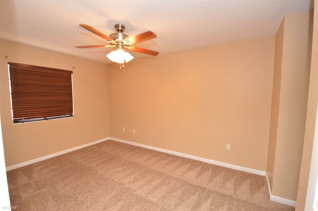 Building Photo - 2 br, 2 bath Condo - 101 S Players Club Dr...