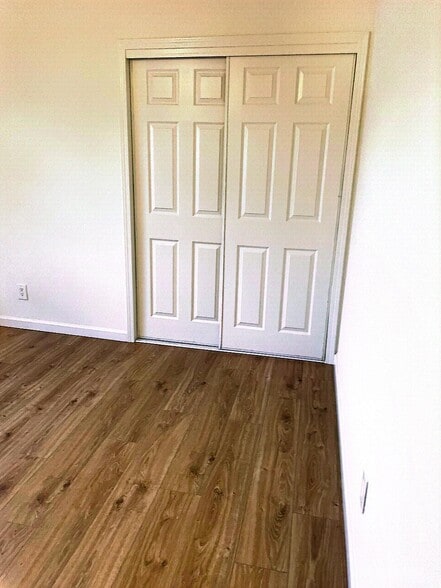 Building Photo - 6141 Marbrisa Ave