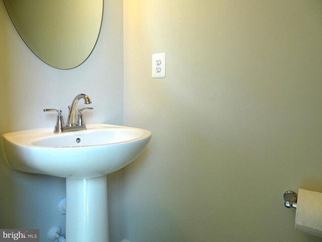 Building Photo - 4605 Abbotswell Pl