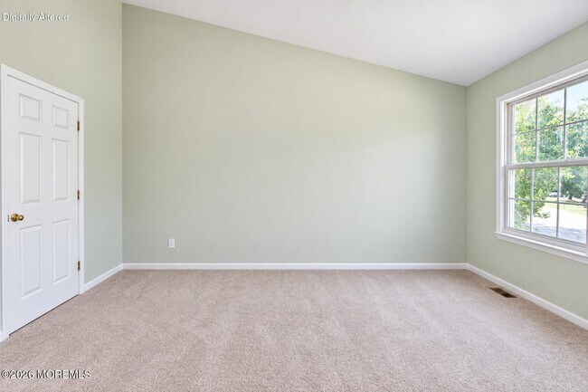 Building Photo - 733 Snowdrop Ct