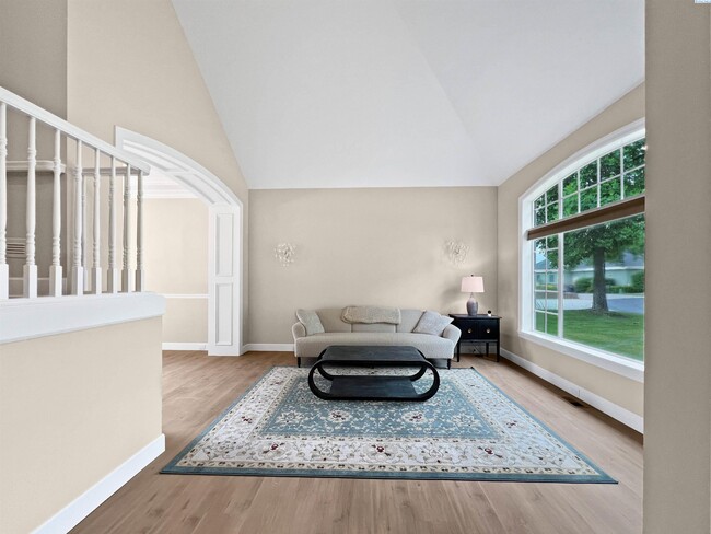 Building Photo - 4 Bedrooms Plus an Office Steps from the R...