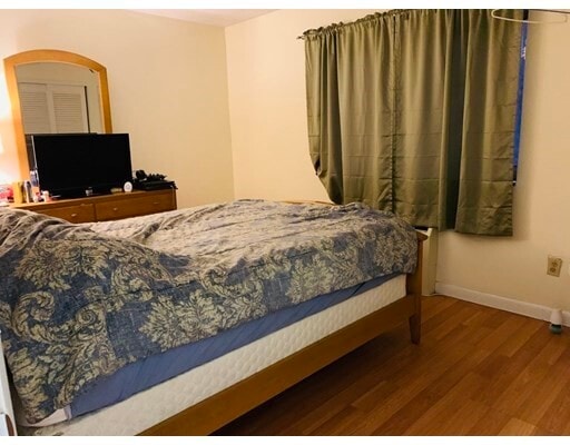 Building Photo - 180 Mountain Ave