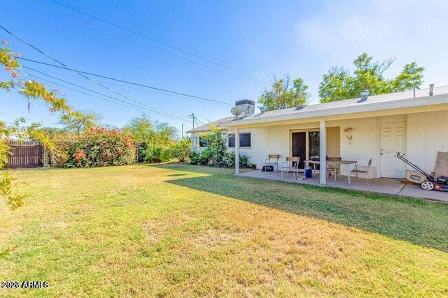 Building Photo - 7544 E Kimsey Ln