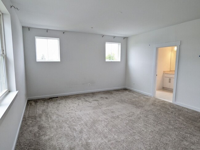 Building Photo - 1207 Marsalis Pl