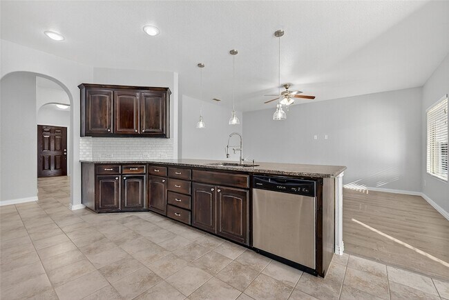 Building Photo - 1928 Velarde Rd