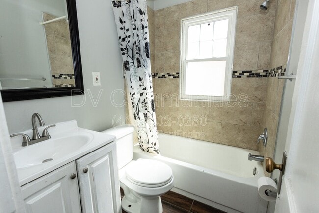 Building Photo - 3578 Ingleside Rd