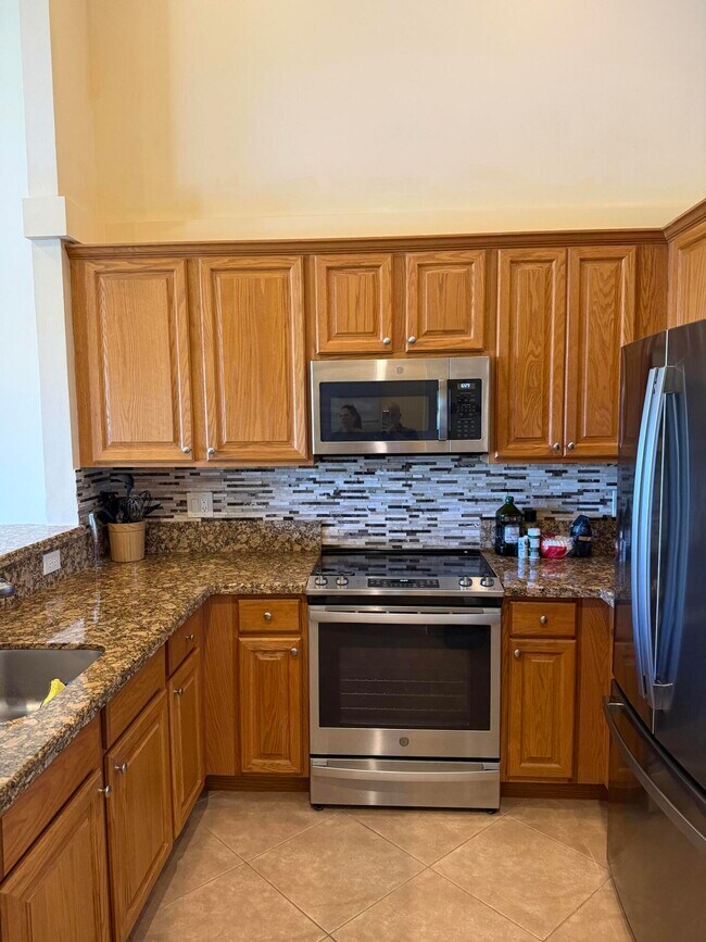 Building Photo - 227 Coral Trace Ln