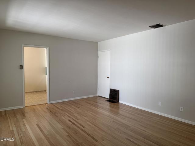 Building Photo - 514 Linwood Ave