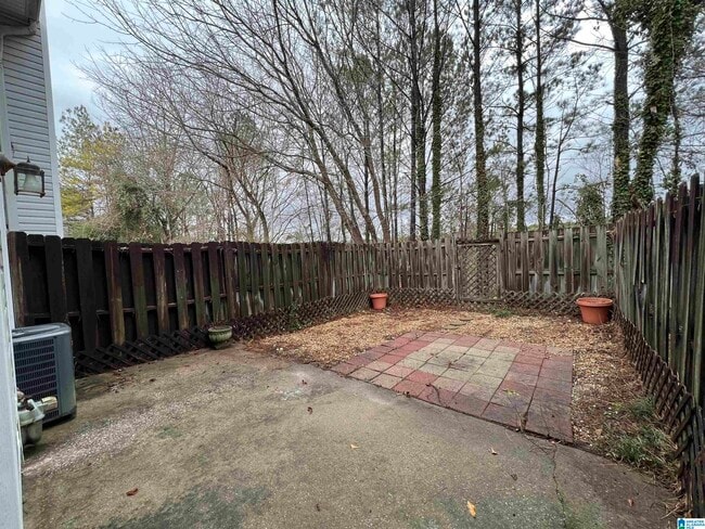 Building Photo - 1648 Savannah Park Ln