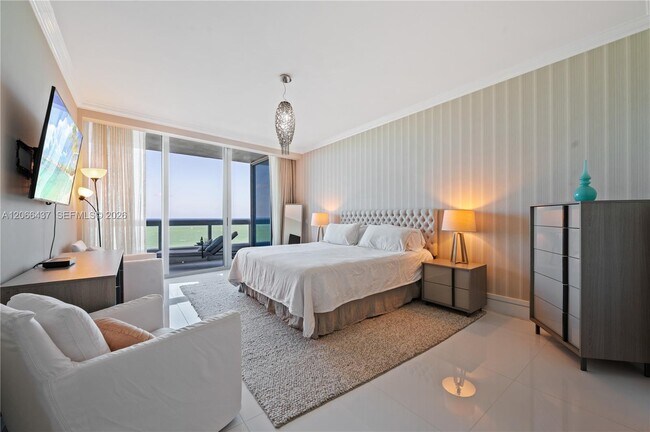 Building Photo - 6899 Collins Ave