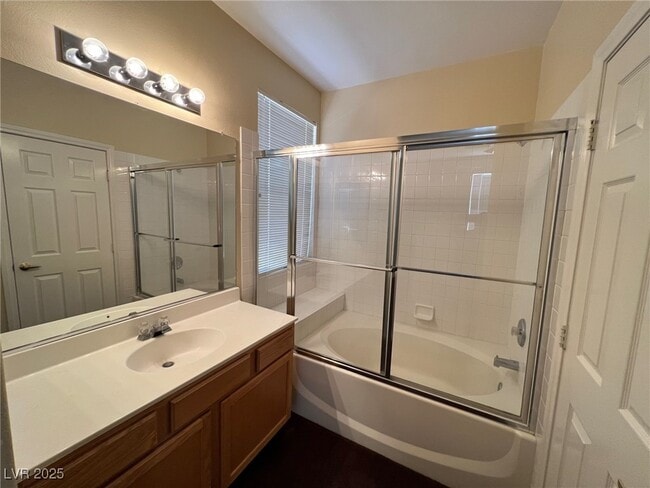 Building Photo - 10933 Esta Ponia Ct