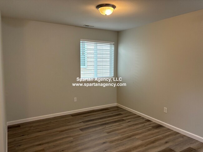 Building Photo - 21514 104th Street Ct E