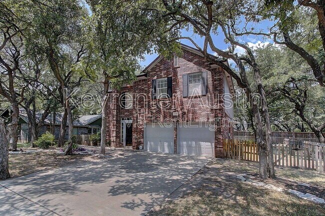 Building Photo - 1708 Woods Blvd