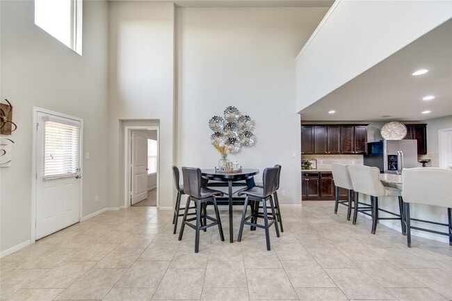 Building Photo - 29326 Dunns Creek Ct