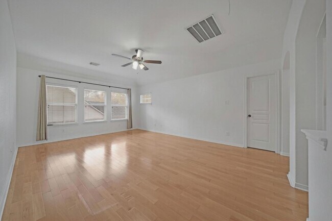 Building Photo - 78 W Shale Creek Cir