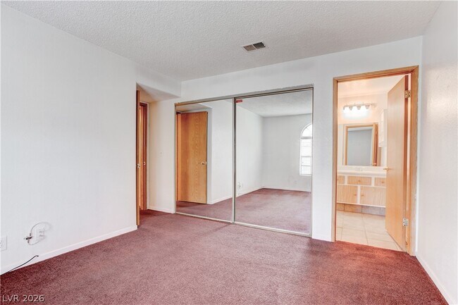 Building Photo - 2975 Juniper Hills Blvd