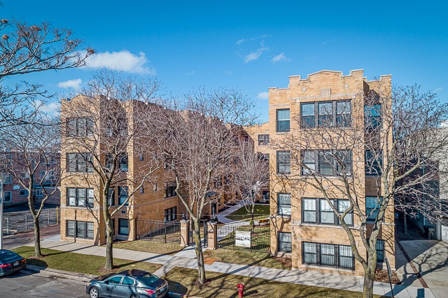 Building Photo - 2620 N Rockwell St