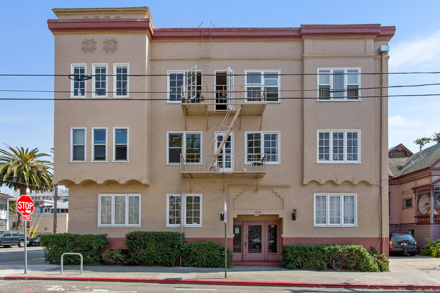 Primary Photo - 1942 Channing Way