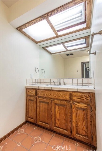 Building Photo - 26231 Larkhaven Pl