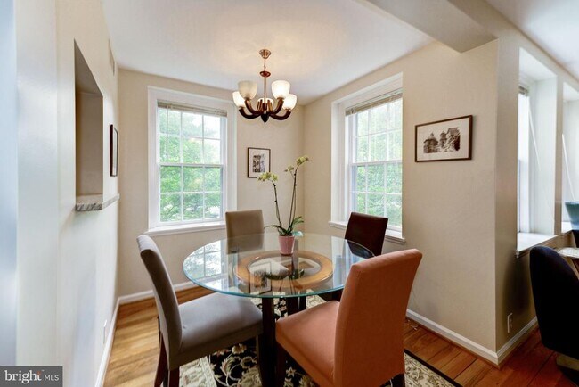 Building Photo - 3951 Langley Ct NW