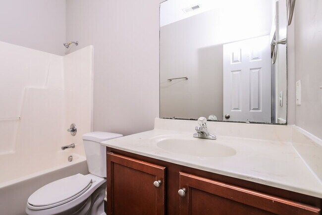 Building Photo - 2202 King Malcolm Ln