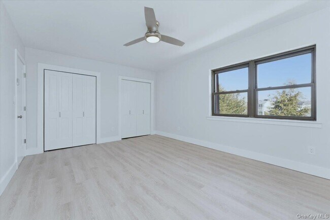 Building Photo - 136 Albany Blvd