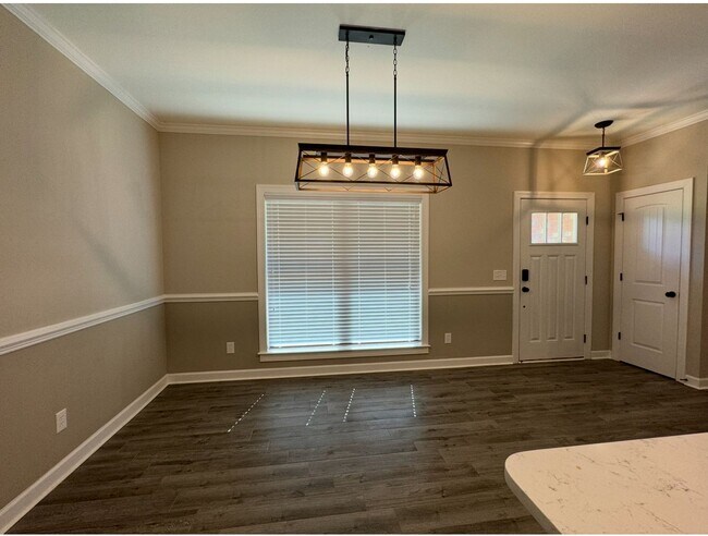 Building Photo - Parrish Place Subdivision!   4 BEDROOMS!!!!