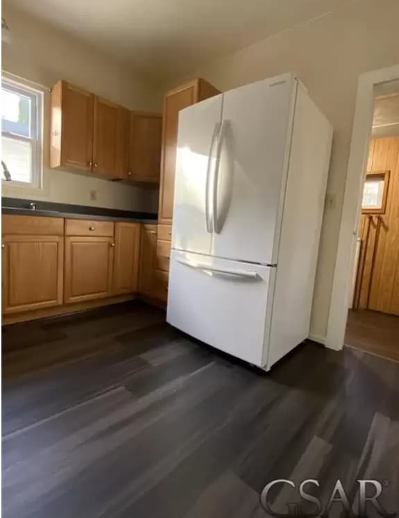 Building Photo - Elizabeth