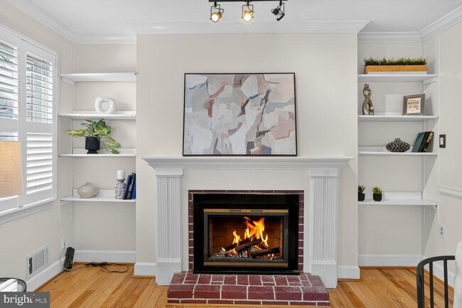 Building Photo - 6015 Ticonderoga Ct