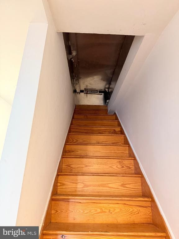 Building Photo - 136 N 3rd St