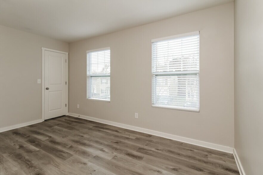 Building Photo - 1048 Joselynn Drive
