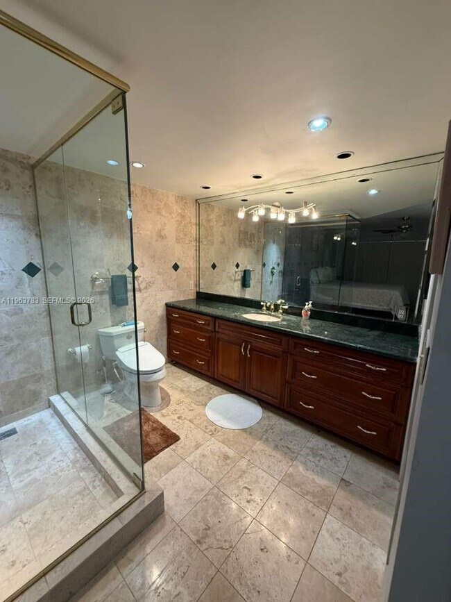 Building Photo - 2691 S Course Dr