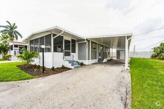 Building Photo - 2108 Ixora Ct