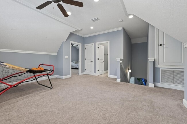 Building Photo - 90 Laurel Oaks Dr