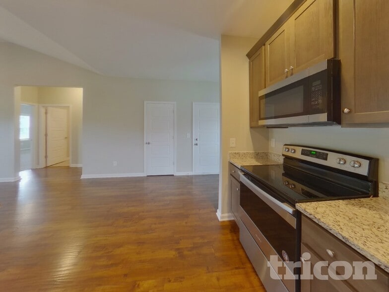 Building Photo - 817 Ellyson Dr