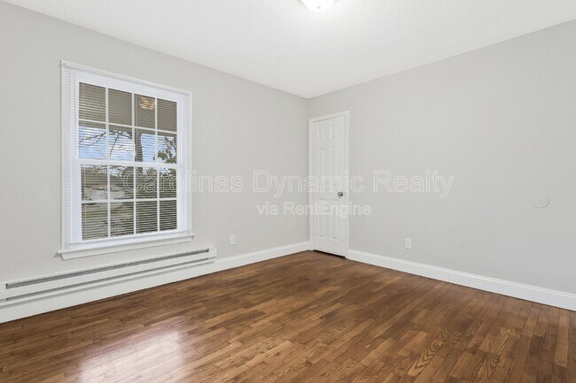 Building Photo - 321 S Gardner Ave