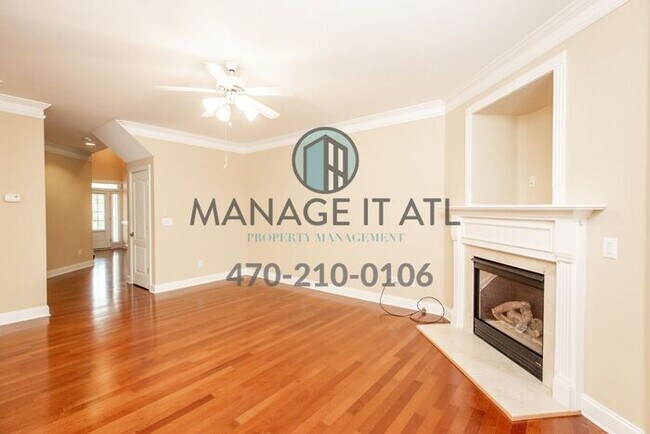 Building Photo - 3 Bedroom Townhome for Rent- Peachtree Rid...