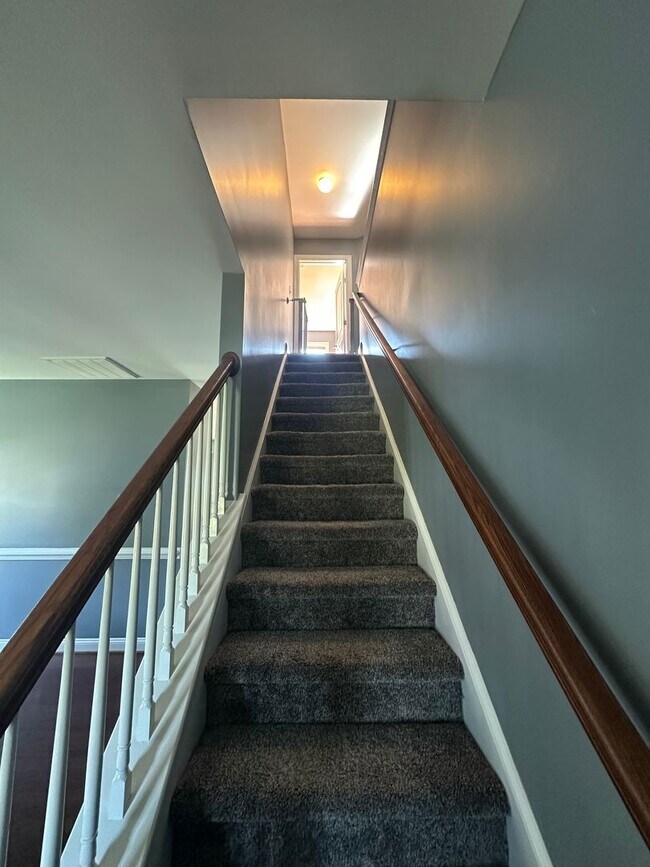 Building Photo - 509 Blue Angel Ct