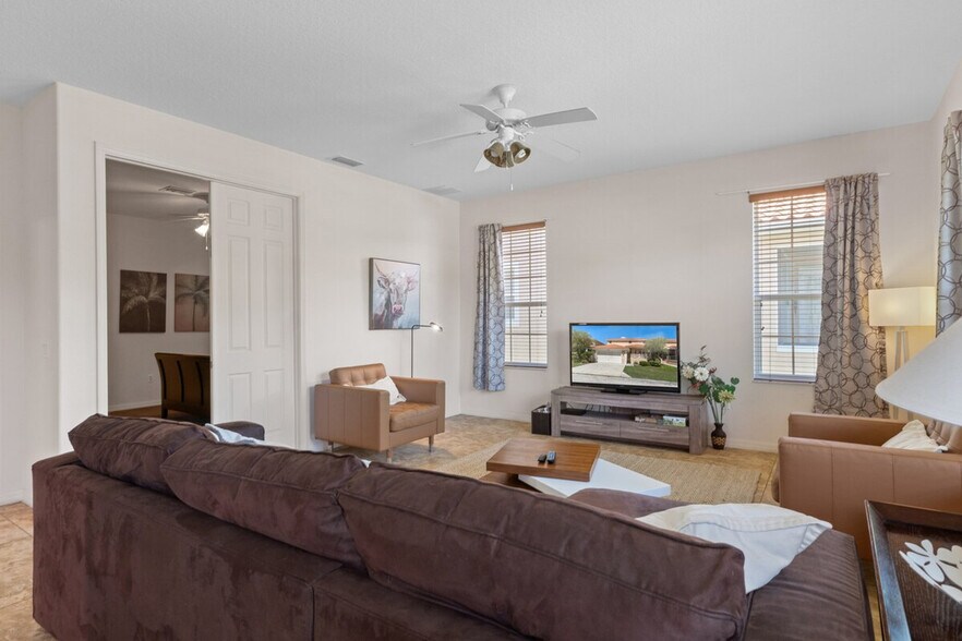 Building Photo - 4765 S Amstel Dr