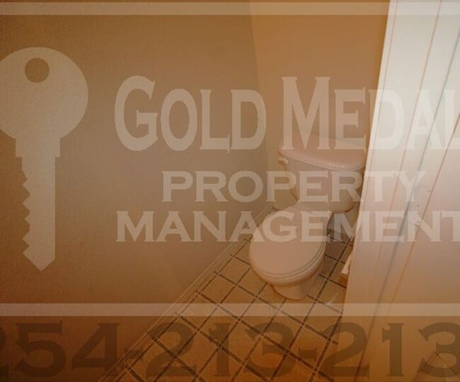 Building Photo - 3402 Barcelona Dr