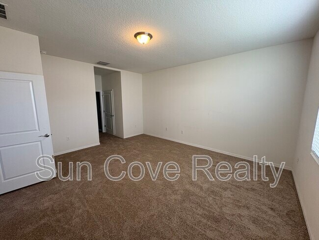 Building Photo - 31818 Tansy Bnd