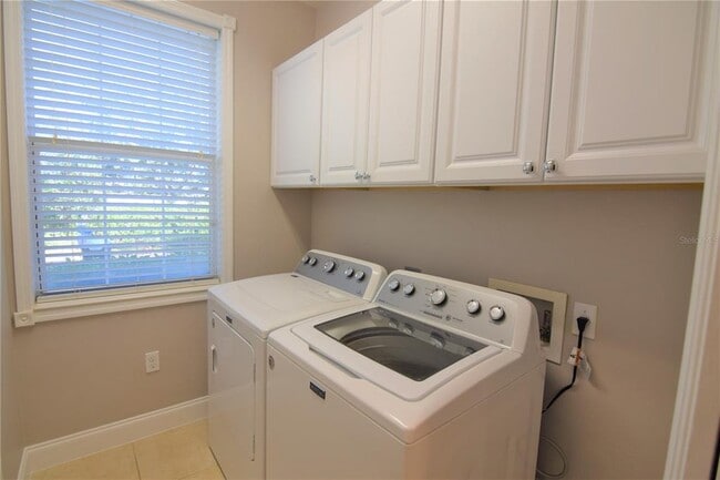 Building Photo - 3756 82nd Ave Cir E