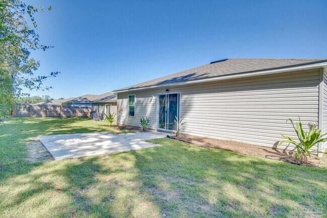 Building Photo - 7809 Maxton Rd