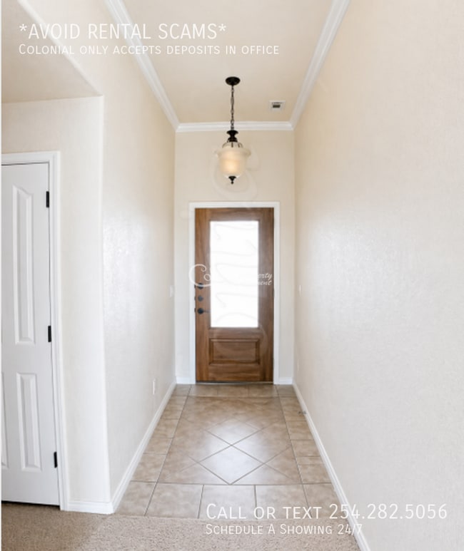Building Photo - 4402 Lauren MacKenzie Dr