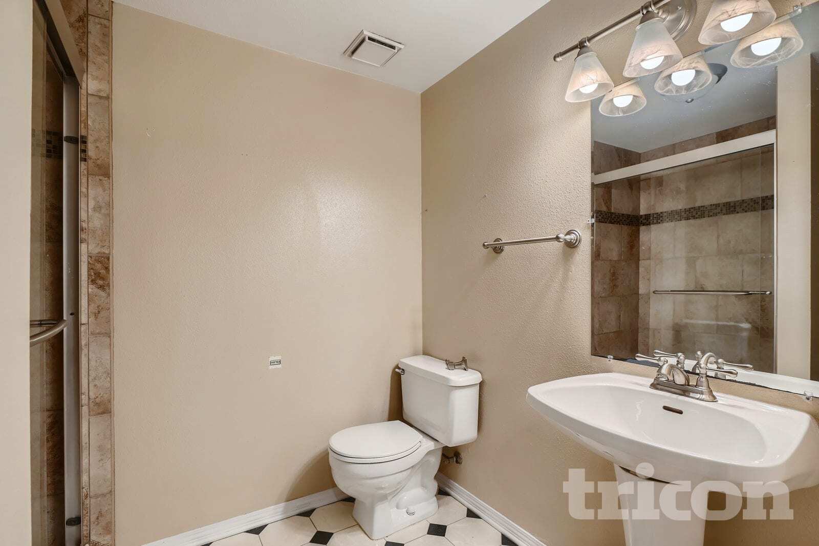 Building Photo - 5752 S Ouray Ct