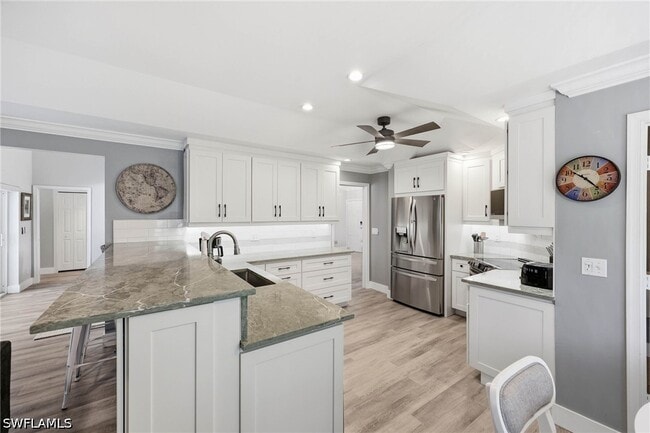 Building Photo - 789 Coldstream Ct