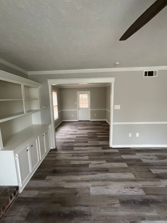 Building Photo - Cozy Townhome in Ridgeland